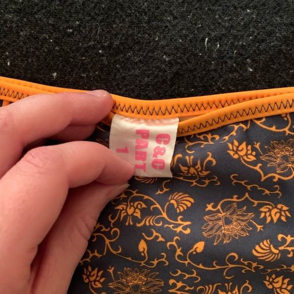 Grey and orange bathing suit bottom - Picture 2 of 3